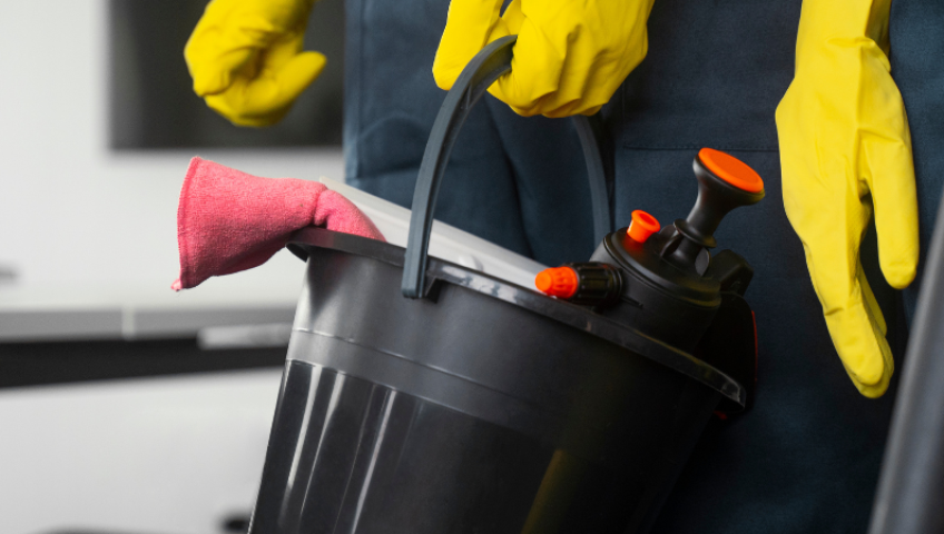 Демпінг у сфері комерційного клінінгу: Чому це стає загрозою стабільності бізнесу?