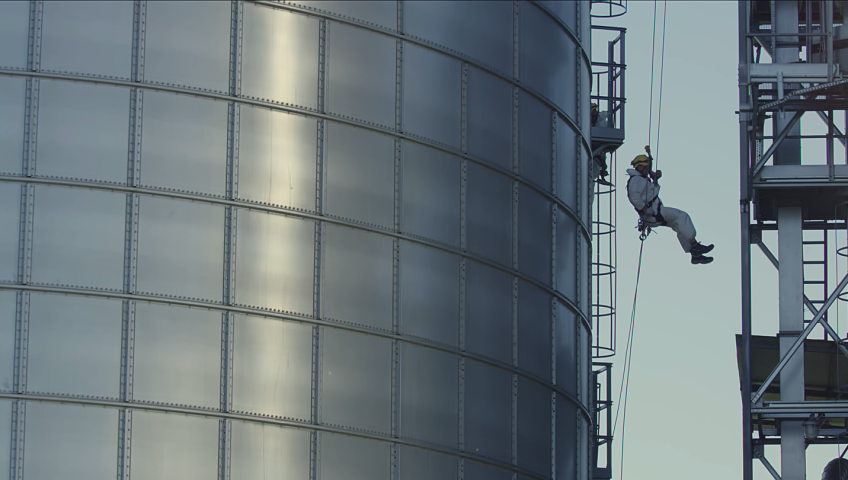 Всі тонкощі і нюанси клінінгу промислових приміщень