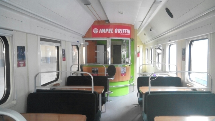 Сотрудники «Импел Гриффин» отправились на восток Украины вместе с волонтерами агитпоезда «Труханівська Січ»